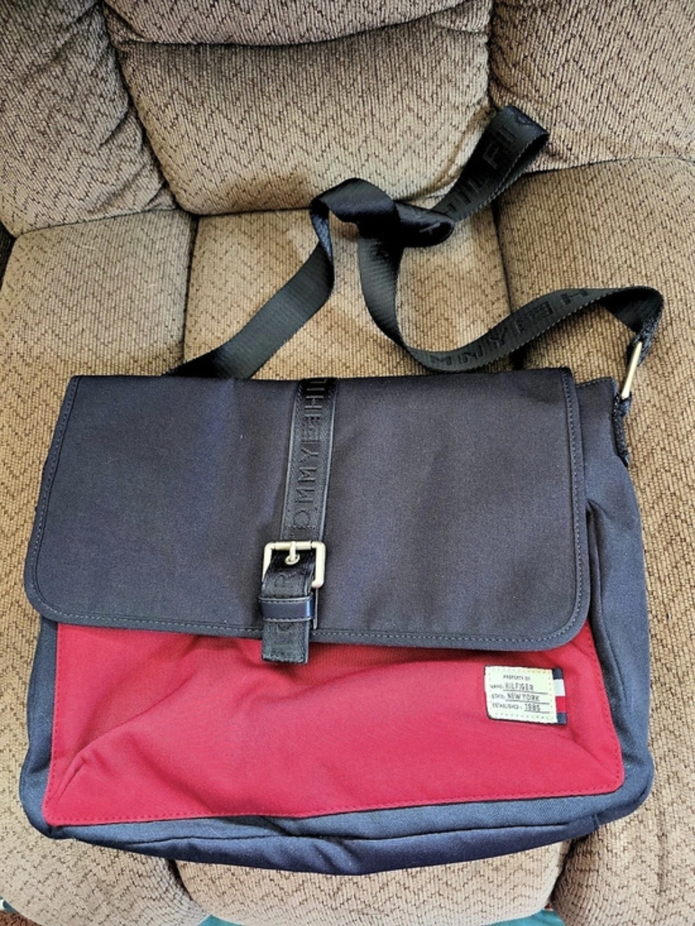 Perry Ellis Messenger Bag Blue & Pink